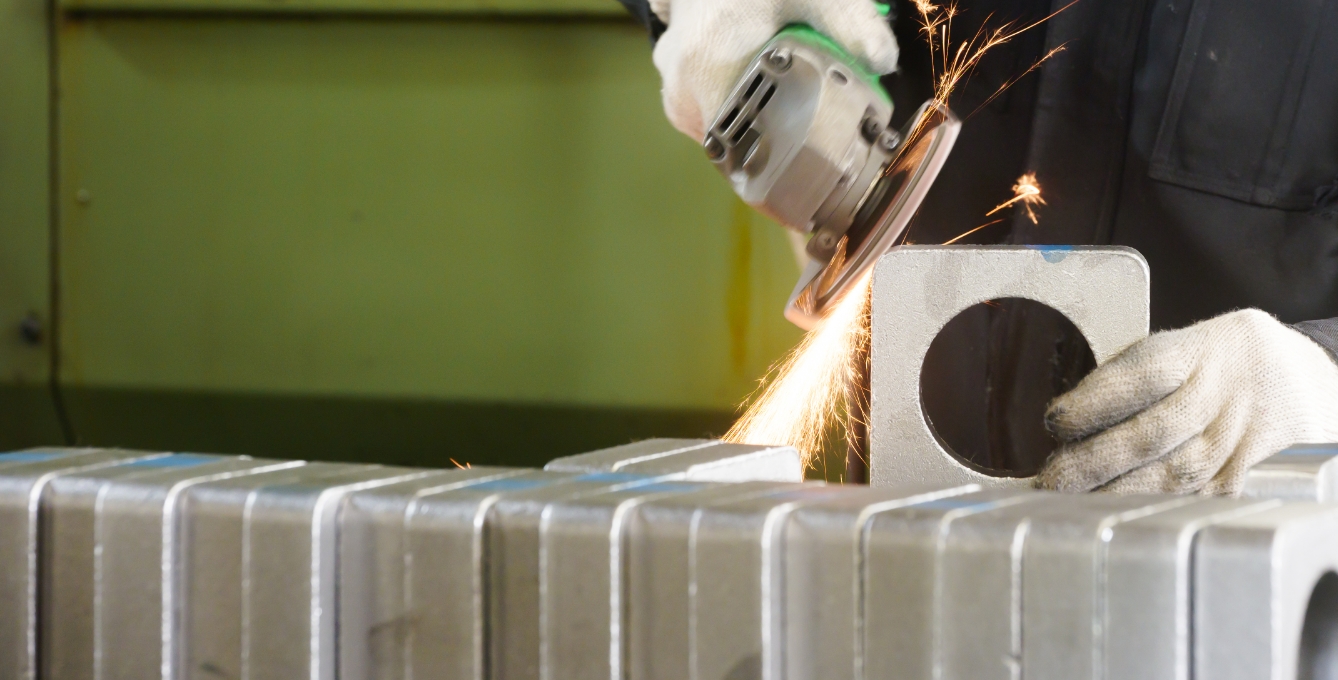 有限会社カナジ鉄工所|石川県で金属部品の生産を請け負うものづくり企業。